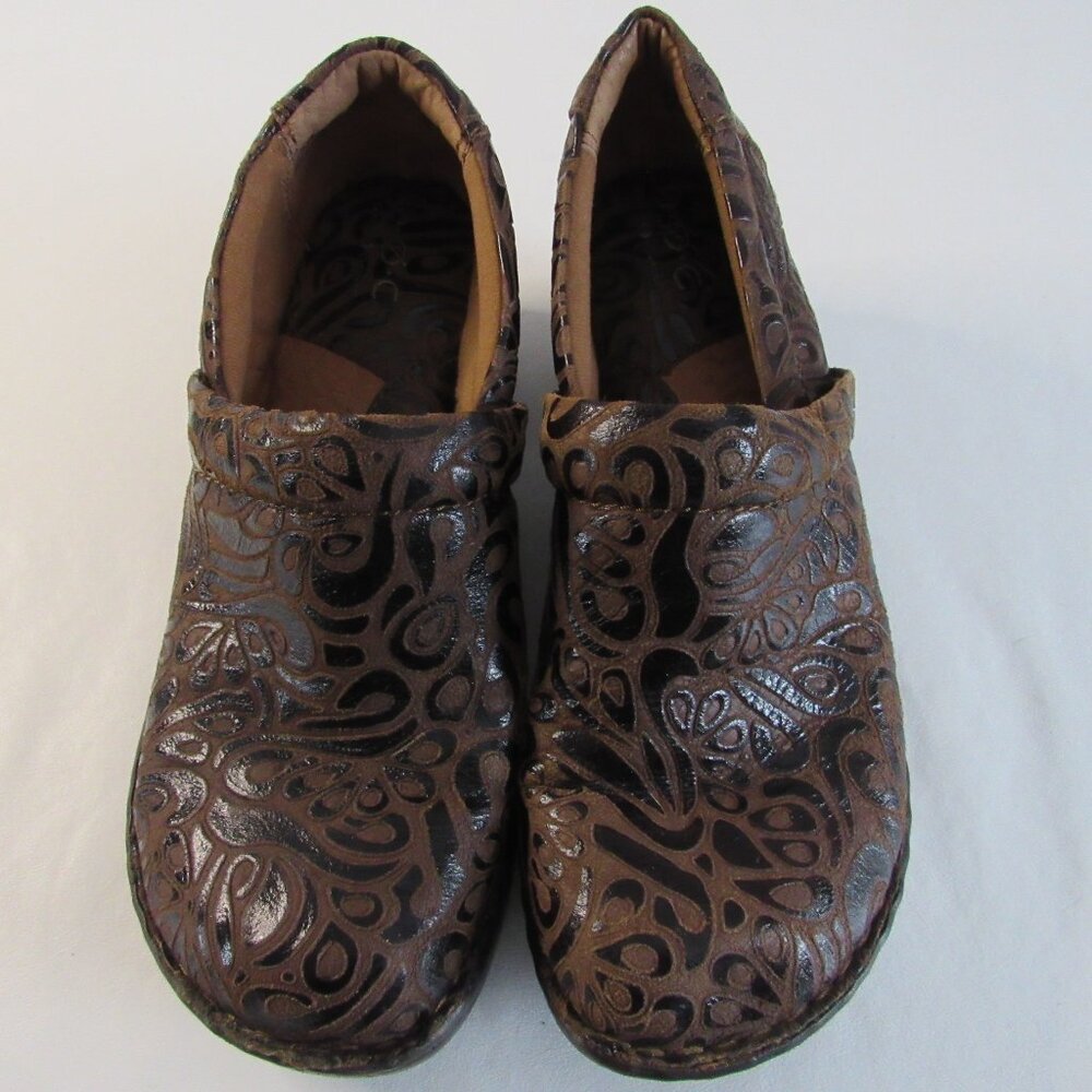 BOC Born on Concepts Brown & Black Paisley Embossed Slip On Clog Shoes Size 7.5